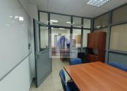 Włochy: biuro 25,50m2 miniaturka 2