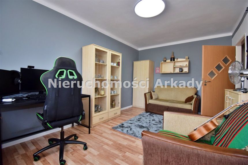 M3, niski blok, II piętro - CENTRUM miniaturka 2