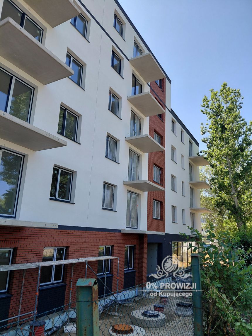 Piękne mieszkanie z balkonem w doskonałej lokalizacji miniaturka 14