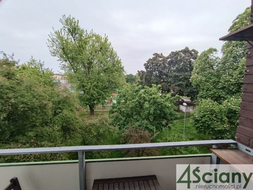 Wola-Koło, z balkonem, blisko metra, cegła miniaturka 10