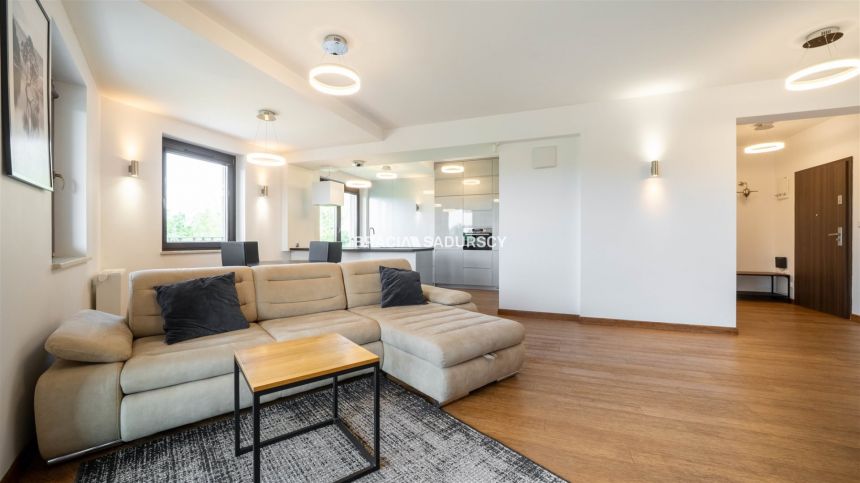 ul. Przedwiośnie | Przestronny salon | Duży balkon miniaturka 6