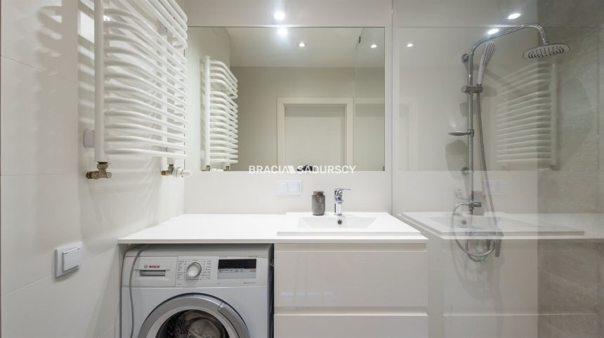 Al. 29 listopada | 2 pok. | duży balkon | nowe miniaturka 23