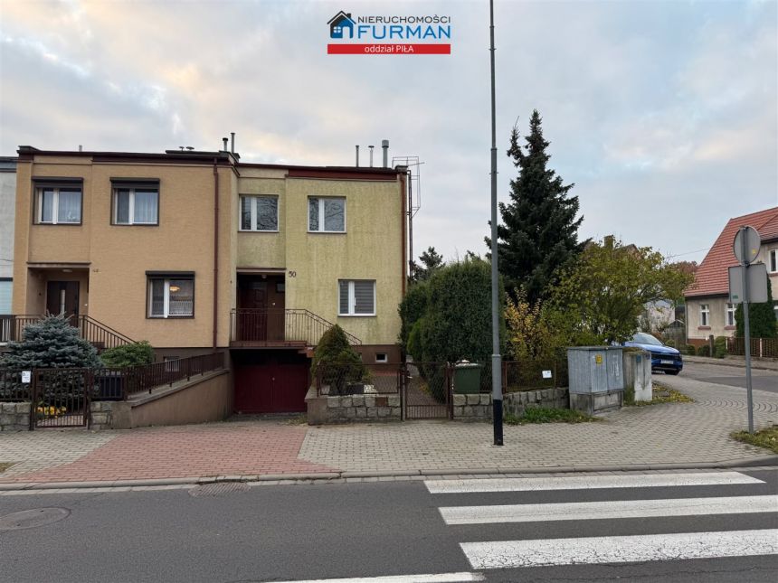 Dom w Pile na Osiedlu Górnym, skrajny szereg miniaturka 3