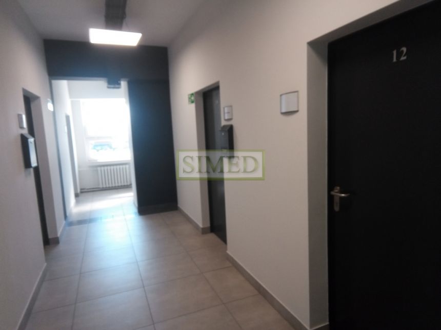 38 m 2 biuro ,dobry dojazd ,parking,dostęp 24h miniaturka 2