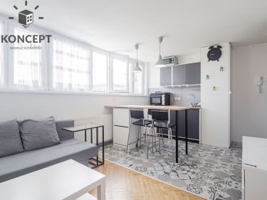 Studio w ścisłym centrum–pl. Nowy Targ | od zaraz