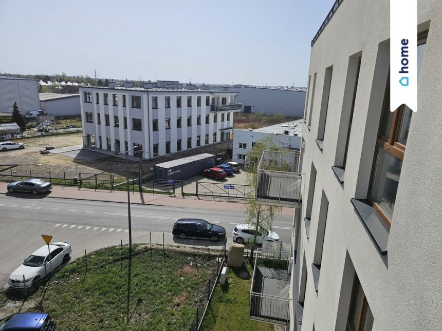 Dwupoziomowe 6-pokojowe mieszkanie z balkonami miniaturka 14