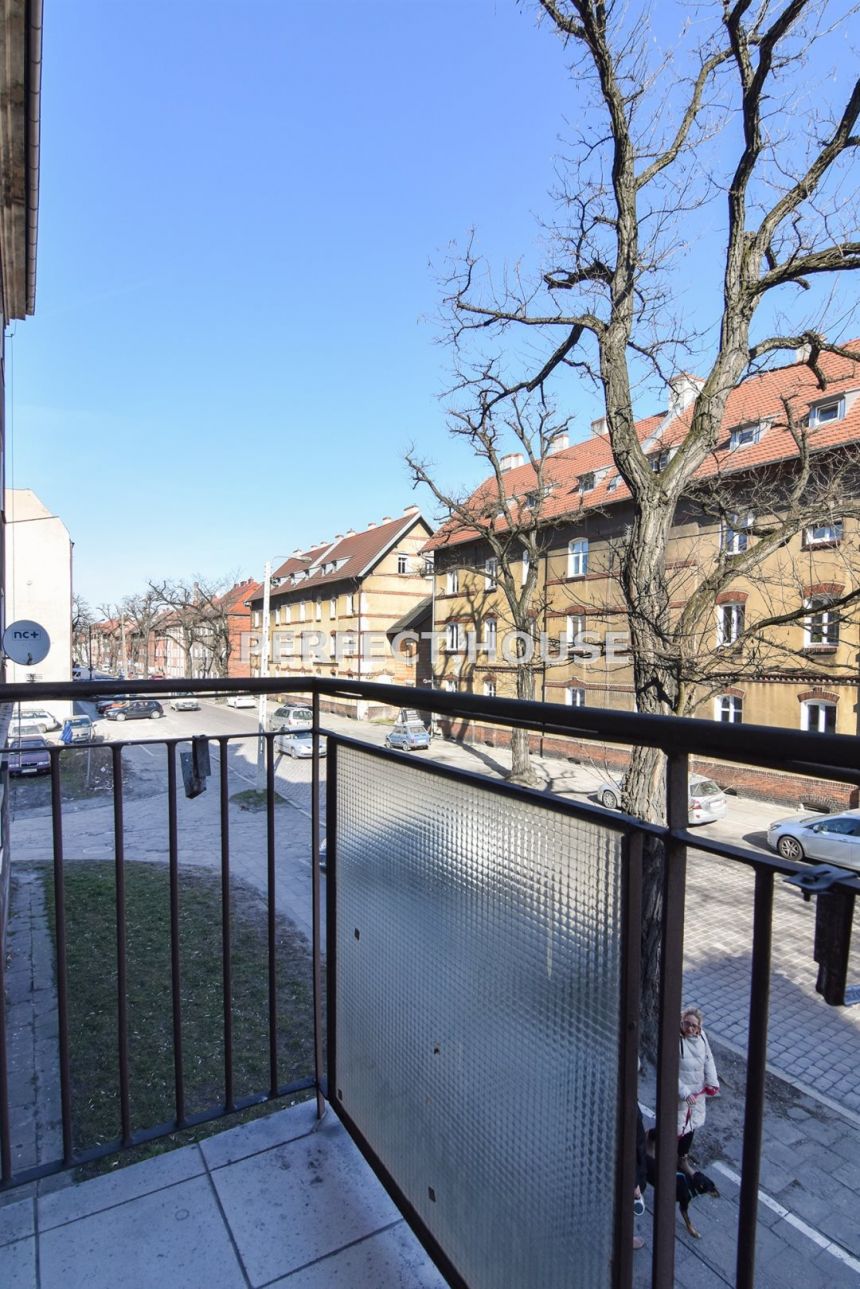 Przestronna kawalerka blisko Centrum, 1 piętro miniaturka 5