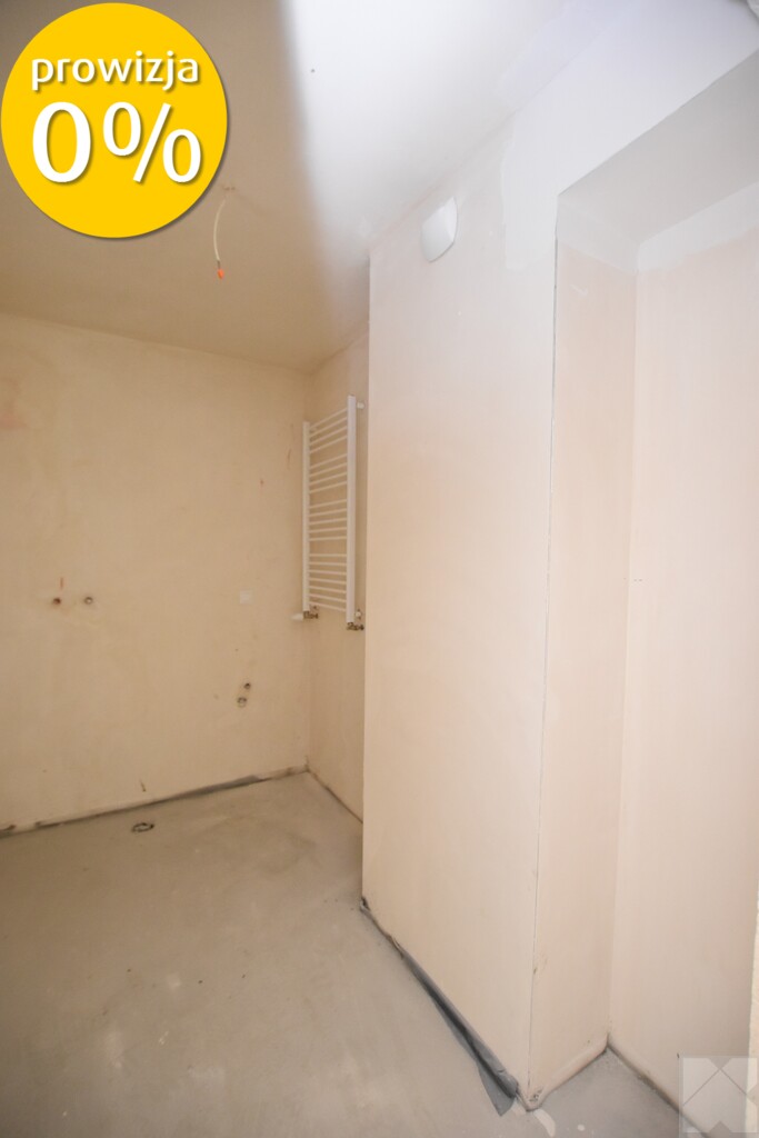 Małe mieszkanie z tarasem gotowe do zamieszkania miniaturka 12