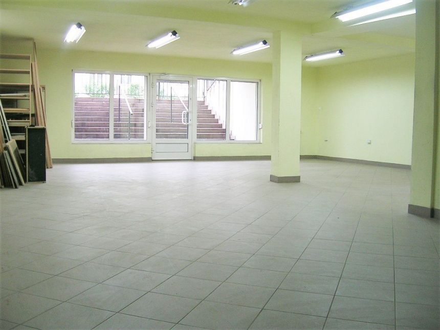 Budynek mieszkalno-usługowy, Centrum - zdjęcie 1