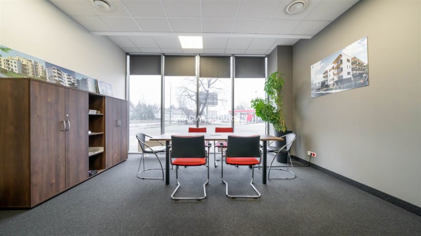 Lokal parterowy o powierzchni 65,51 m², Zakrzówek miniaturka 15
