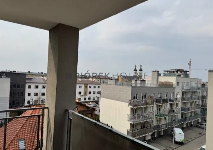 Dwupoziomowe mieszkanie w Ząbkach miniaturka 14