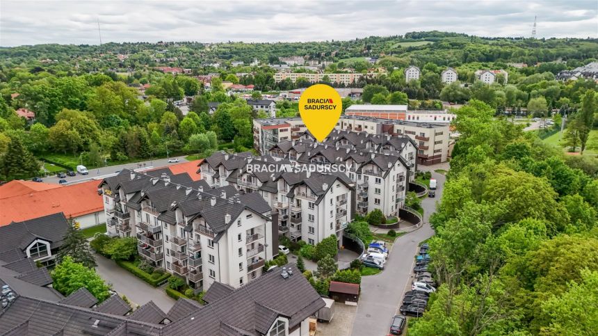 3-POKOJOWE, DWA BALKONY, ATRAKCYJNA LOKALIZACJA miniaturka 17