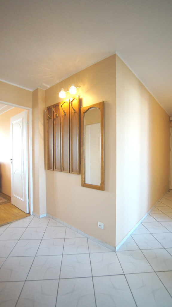 Sprzedaż mieszkanie 3pok. balkon b.dobry standard miniaturka 7