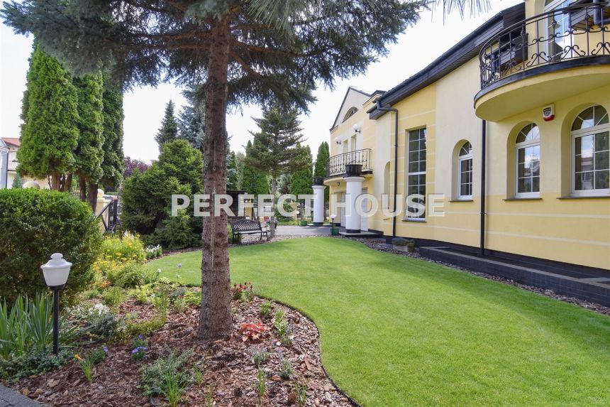 Wyjątkowy dom blisko centrum miniaturka 2