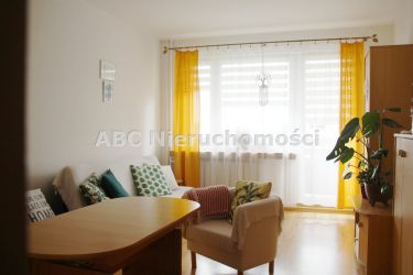 Piła Jadwiżyn, 359 000 zł, 62.2 m2, pietro 3/4