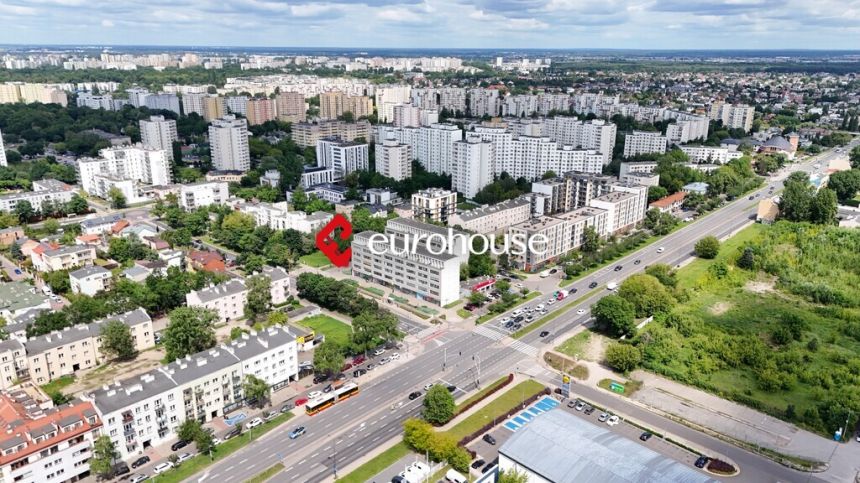 Narożny lokal na wynajem 64,67m2 miniaturka 2