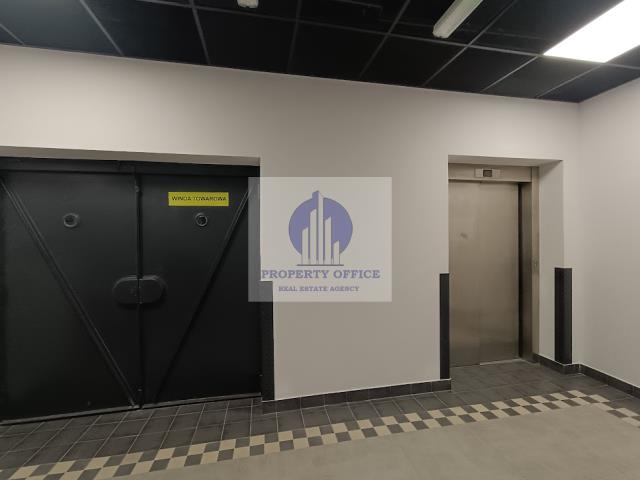 Włochy: biuro 172,70 m2 miniaturka 3
