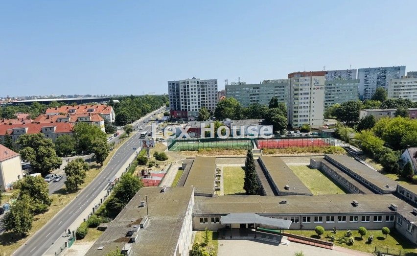 3 pokoje z potencjałem - zdjęcie 1