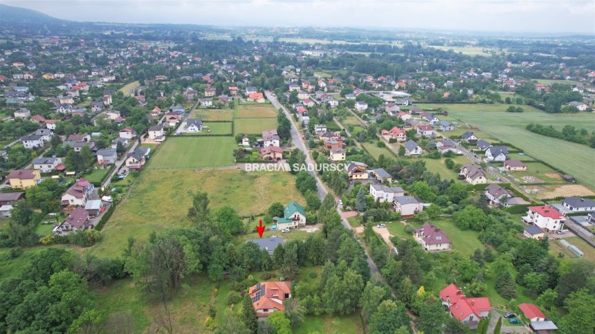 Dom jednorodzinny z basenem miniaturka 21