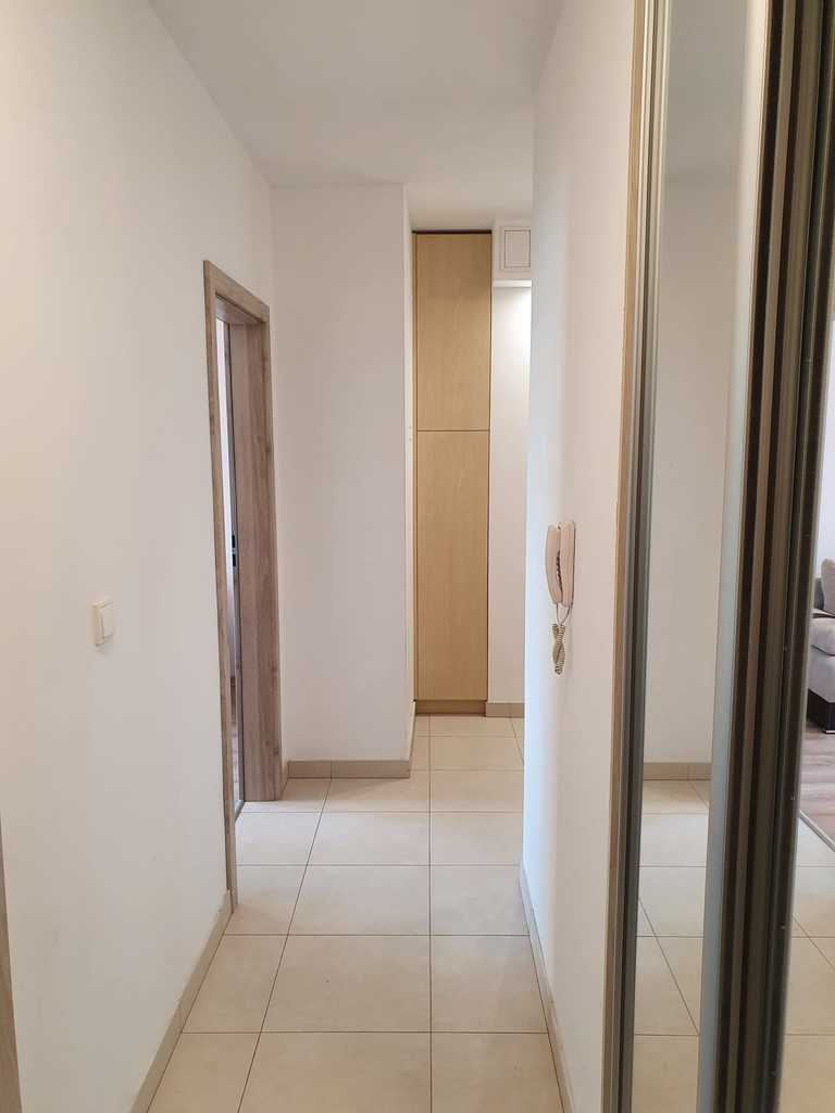 2 pokoje, garaż w pobliżu Sky Tower miniaturka 8