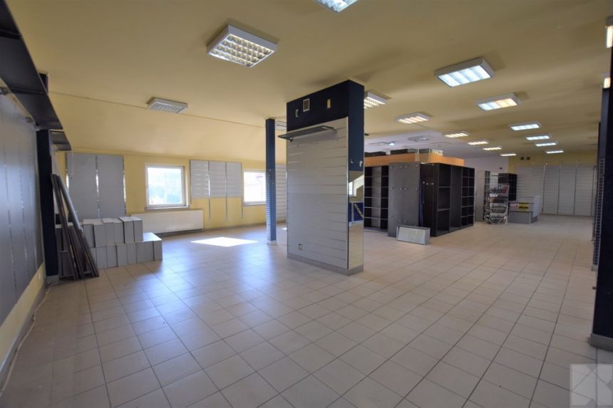 Sprzedam lokal w centrum  Jarosławia miniaturka 6
