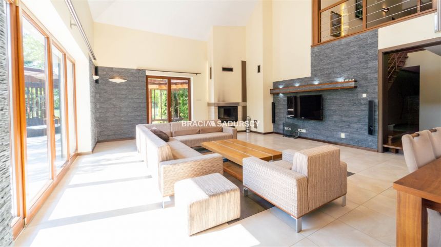 Rezydencja 420m2, 28 arów, 8 pokoji miniaturka 13