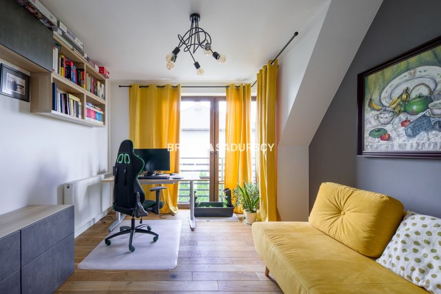 Garaż, ogród i świetna komunikacja. 5 pokoi, 130m2 miniaturka 6