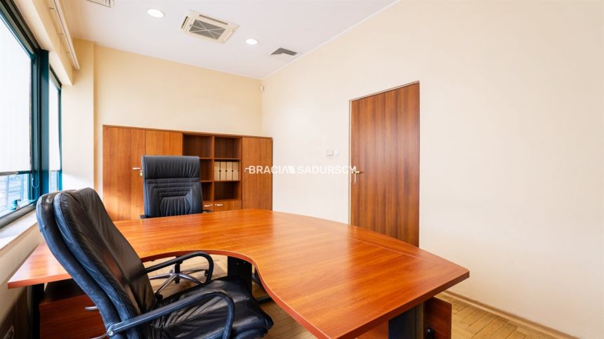 komfortowe biuro 90 m² dla firm miniaturka 5