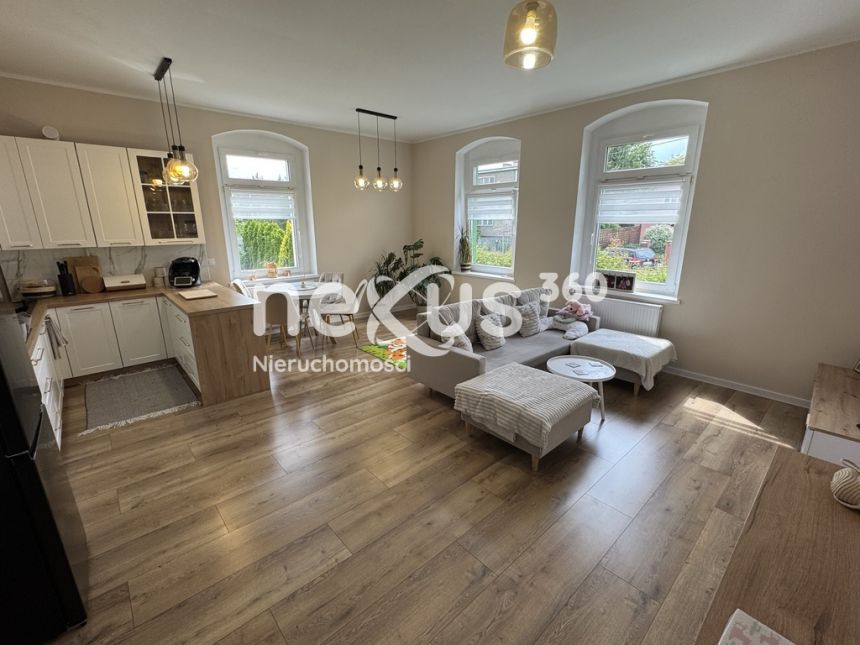 Mieszkanie 65,01m2 -super lokalizacja-3 pokoje! - zdjęcie 1