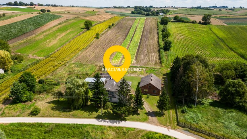 Dom jednorodzinny o pow. 223 m2 miniaturka 2