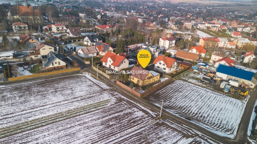 Dom wolnostojący w Zielonkach, duża działka miniaturka 11