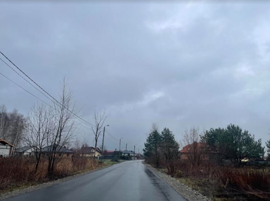 Działka budowlana – media, dojazd asfaltowy, SKM. miniaturka 3