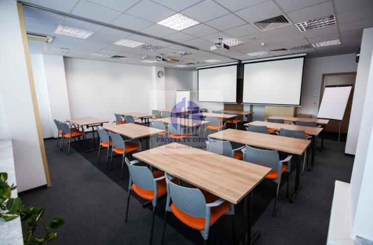 Wola: sala konferencyjna dla 33-36 osób miniaturka 2