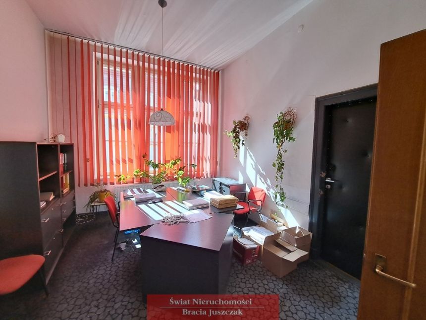 Wrocław Stare Miasto, 3 990 zł, 111 m2, wejście z klatki schodowej miniaturka 4