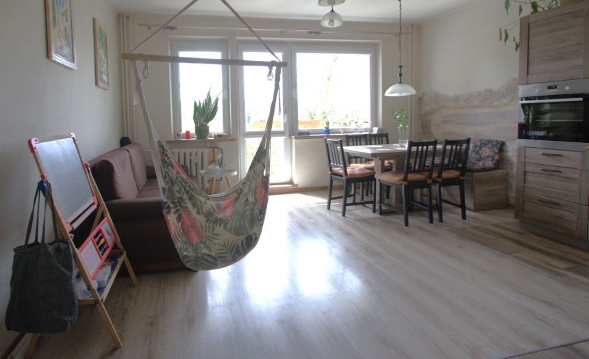 Dwie niezalezne sypialnie i salon z aneksem kuchennym ze słonecznym balkonem :) miniaturka 7