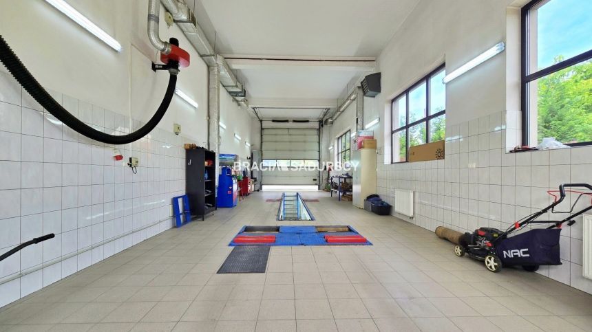 Budynek mieszkalno – usługowy miniaturka 28