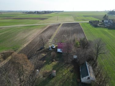 Siedlisko na Sprzedaż: Oaza Spokoju w zasięgu ręki