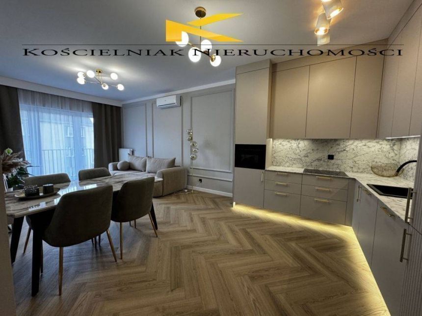 Luksusowy,klimatyzowany apartament w samym Centrum miniaturka 2