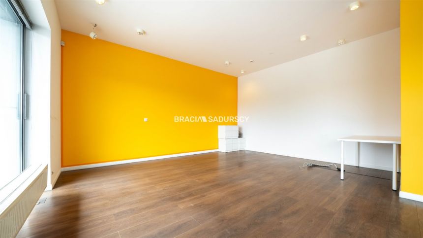 Nowoczesny lokal 102 m², Balicka, Kraków miniaturka 7