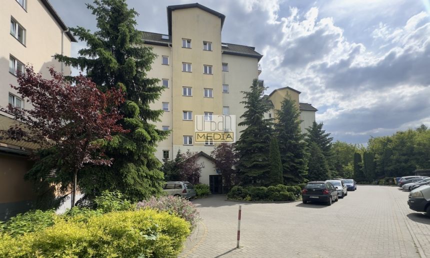 Zadbane 2 pokoje z taras, garaż od zaraz miniaturka 12