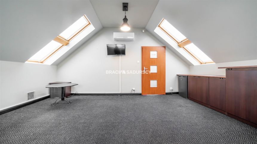 Lokal użytkowy- 340m2, rejon ul. Zakopiańskiej miniaturka 46
