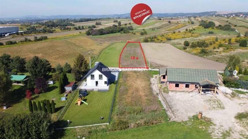 Słoneczna działka zagrodowa w Modlniczce - zdjęcie 1