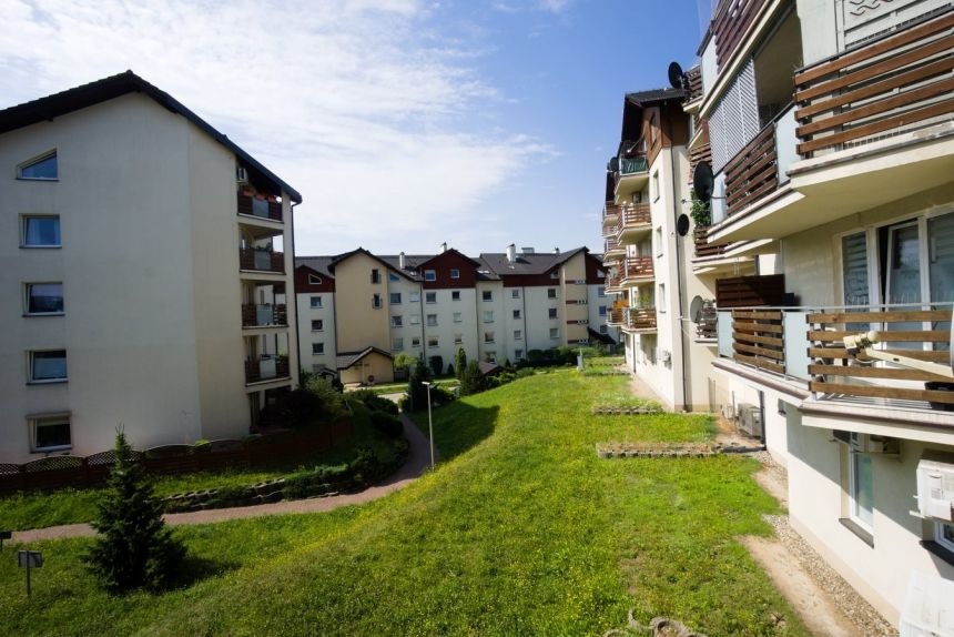 Cztery Pory Roku - apartament 61 m2 + garaż miniaturka 14