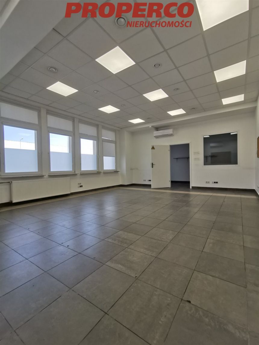 Lokal frontowy 173 m2, centrum, ul. Zagnańska miniaturka 2