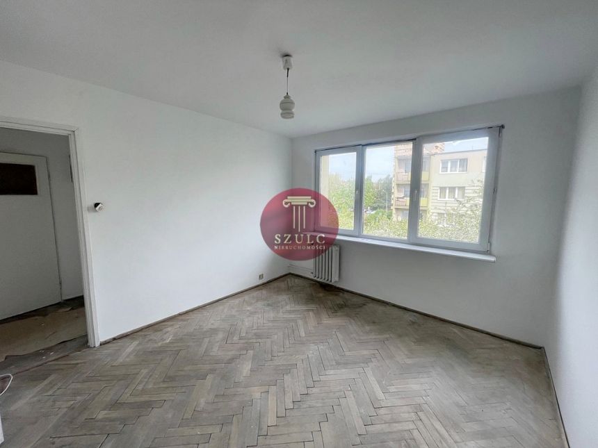 Na sprzedaż dwupokojowe mieszkanie z balkonem. miniaturka 5