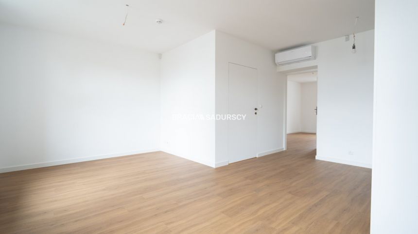 os. oficerskie, 250m2, wysoki standard miniaturka 12