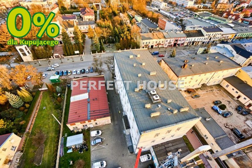 Budynki biurowe w Bełchatowie - doskonałe na HOTEL - zdjęcie 1