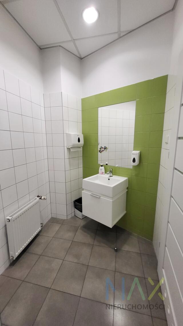 Parterowe biuro w eleganckim biurowcu ul. Karmelicka miniaturka 5