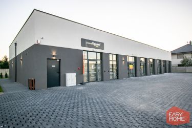 Lokal użytkowy, w tej cenie gotowy do użytkowania.