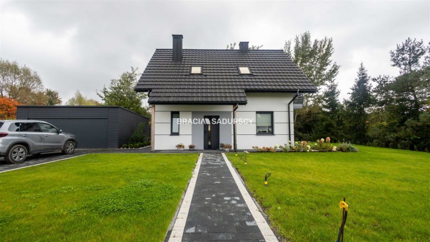 Dom 100m2 z garażem dwustanowiskowym miniaturka 7